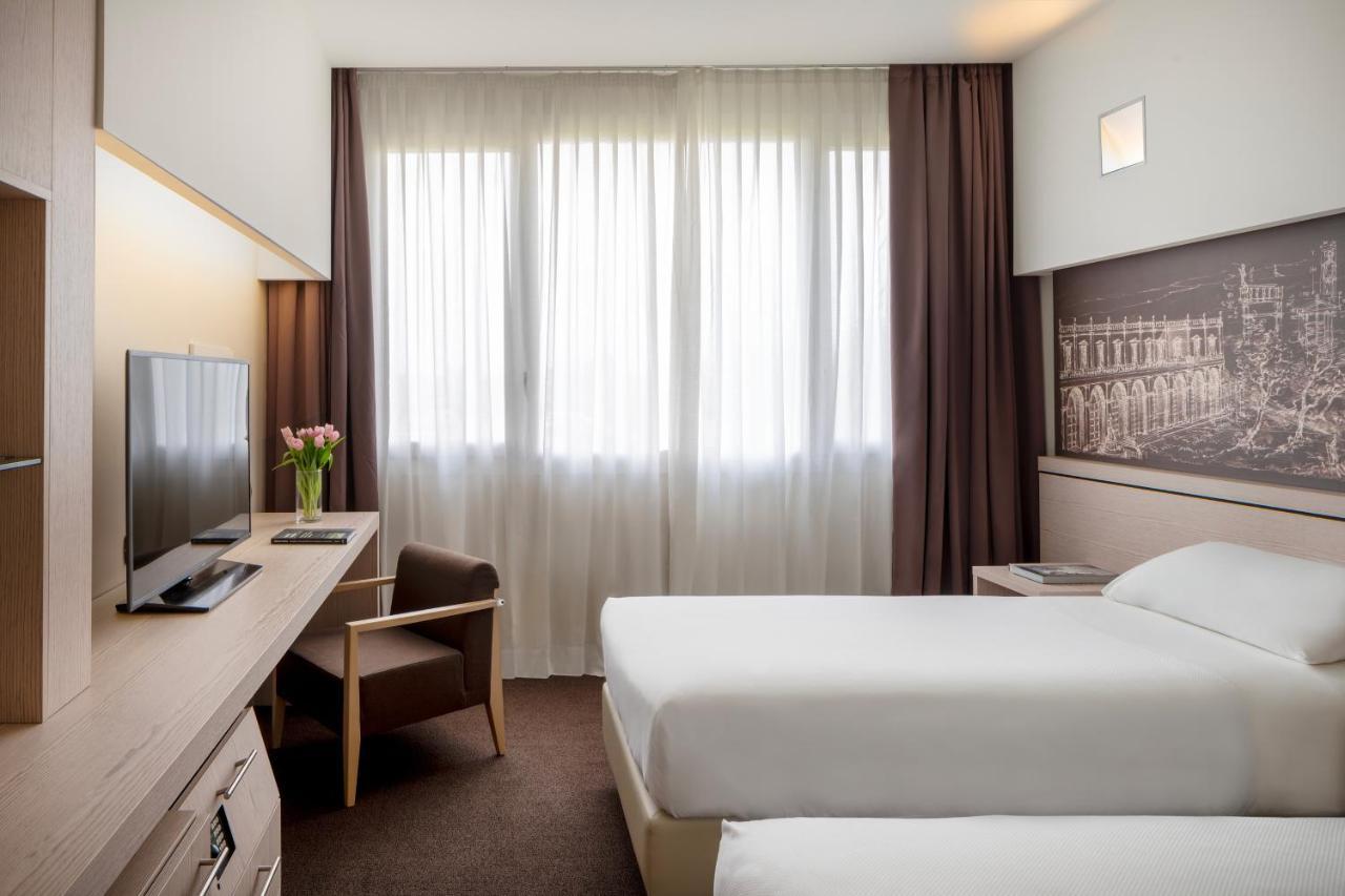 Una Hotels Bologna San Lazzaro San Lazzaro di Savena Luaran gambar